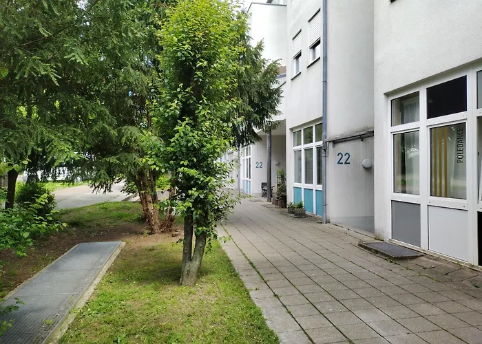 Hercules Apartment Oehringen